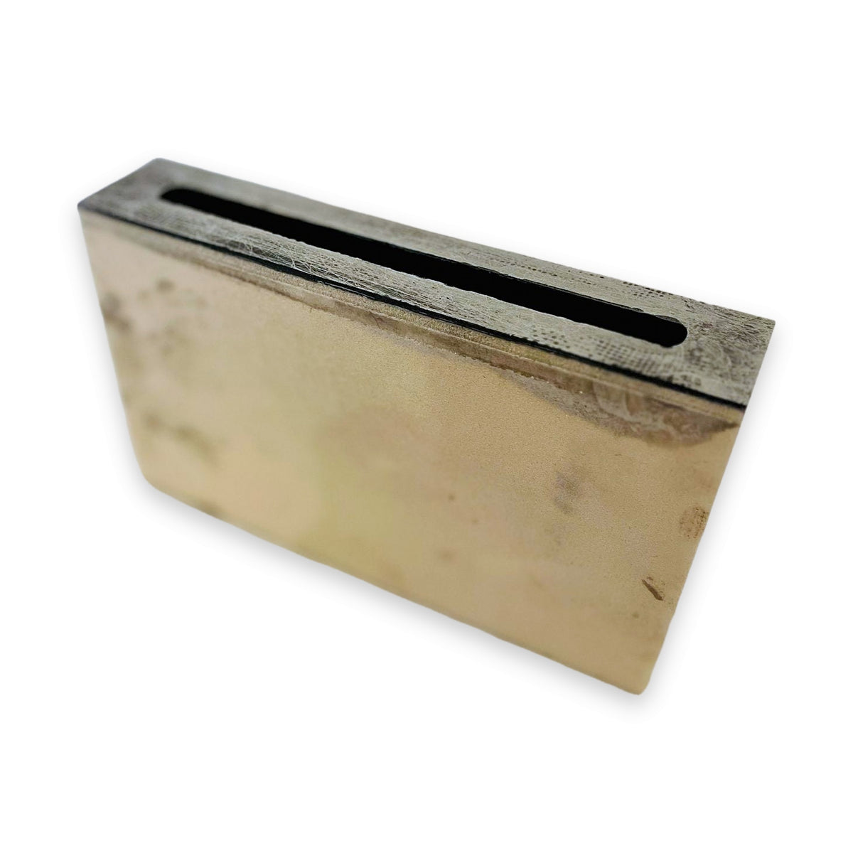 Adjustable Tuttle Box V4, angled view